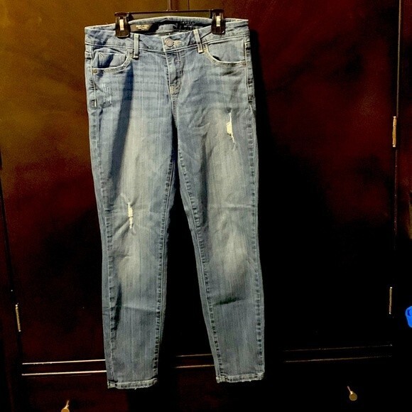 Simply Vera Vera Wang Denim - -‎ Simply Vera VeraWang jeans size 4 ankle - mid- rise